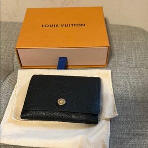Louis Vuitton Black Key Card Holder Luxury Accessory